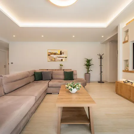 Appartement Besa Luxury