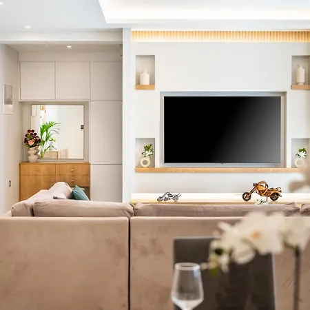 Besa Luxury Kos-Stadt